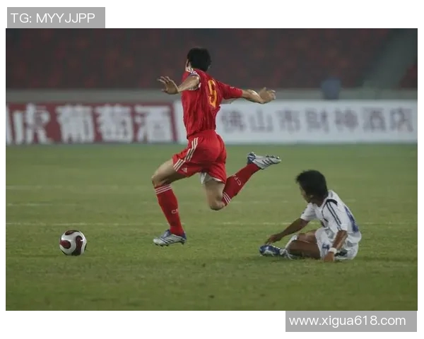 中国足球男球星有哪些代表性人物及其在国内外赛场的表现与成就分析 中国足球男球星有哪些代表性人物及其在国内外赛场的表现与成就分析