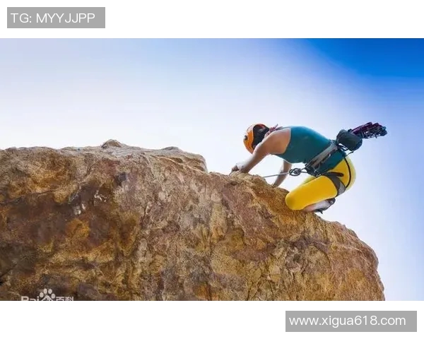 足球球星豪华房车之旅展现运动与休闲完美融合